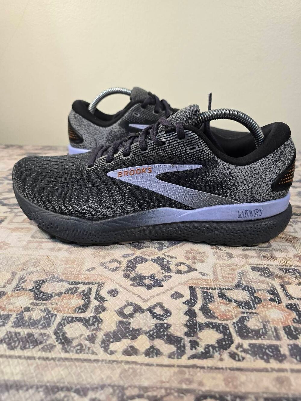 Brooks Ghost 16 Black Purple Women’s Running Shoes Size 10.5